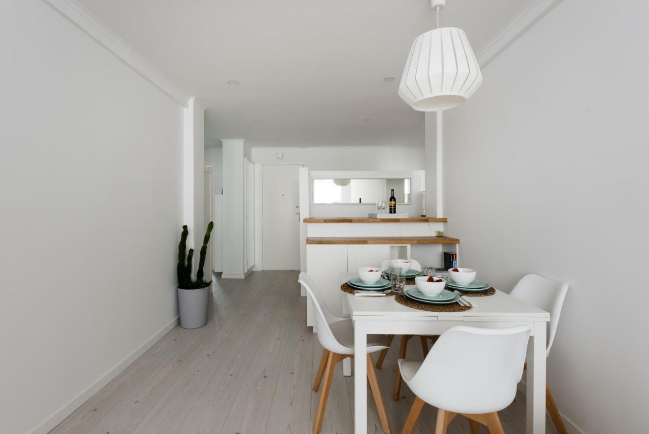 Light-Filled, Fully Renovated Apt Near Belem, By Timecooler Lisboa Exteriér fotografie