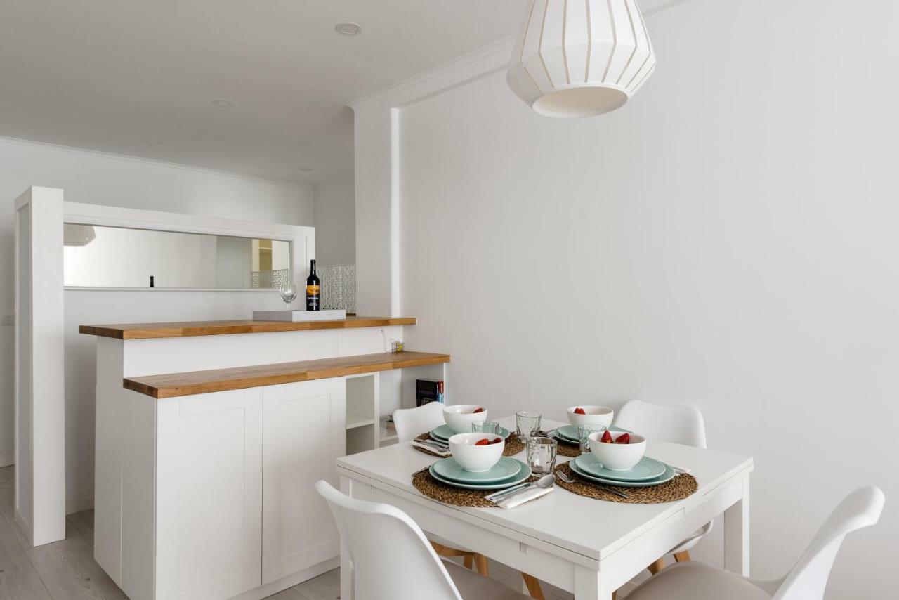 Light-Filled, Fully Renovated Apt Near Belem, By Timecooler Lisboa Exteriér fotografie